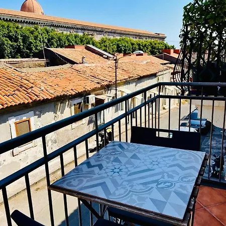 Apartment Teatro Greco Catania